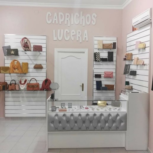 CAPRICHOS LUCERA